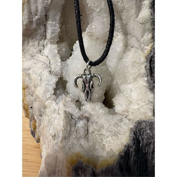 Necklace, Cow Skull and Black Cord Necklace, NEW, Handmade, 16”, Artisan - Picture 1 of 4